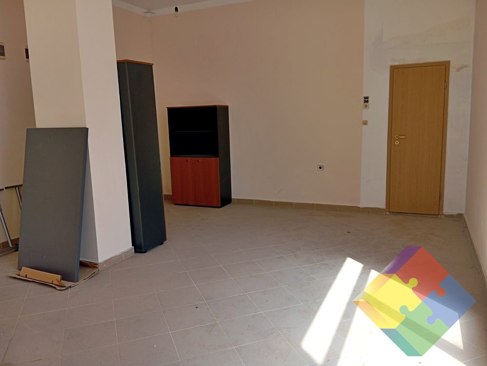 Продава МАГАЗИН, гр. Варна, Операта, снимка 7 - Магазини - 55554475