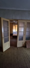 Продава КЪЩА, град Разград, Варош • 340000 лв. • 92871434 — Holmes.bg