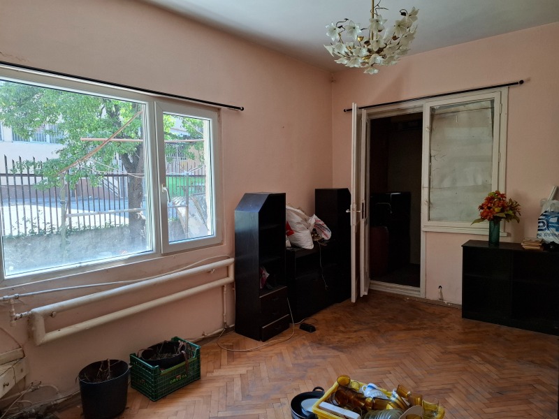 Till salu  1 sovrum Sofia , Borovo , 70 kvm | 44564195