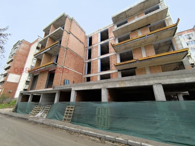 Продава 3-СТАЕН, гр. Плевен, Дружба 1, снимка 2 - Апартаменти - 52645877