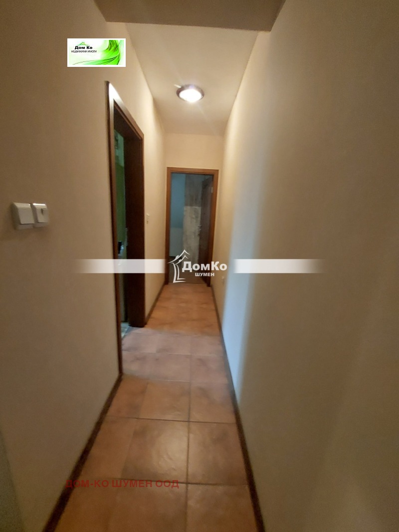 Продава 3-СТАЕН, гр. Шумен, Център, снимка 3 - Апартаменти - 53602482