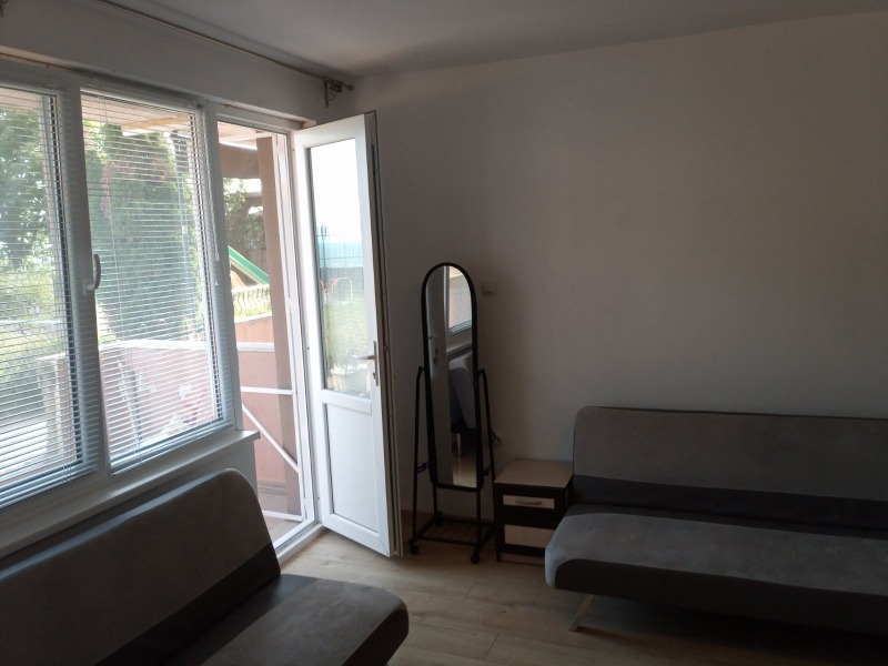 Satılık  Çatı katı Burgas , Sarafovo , 35 metrekare | 50032305 - görüntü [4]