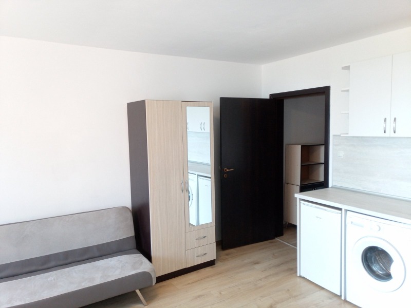 Satılık  Çatı katı Burgas , Sarafovo , 35 metrekare | 50032305 - görüntü [3]