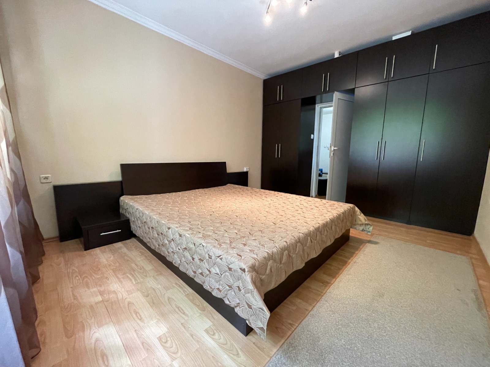 Продава 3-СТАЕН, гр. София, Сухата река, снимка 6 - Апартаменти - 54530100