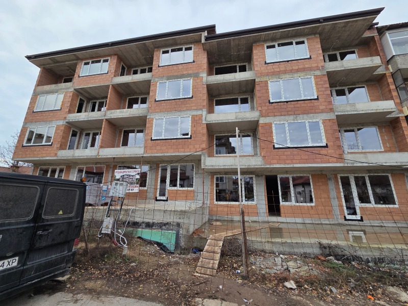 Продава 3-СТАЕН, гр. Добрич, Червената пръст