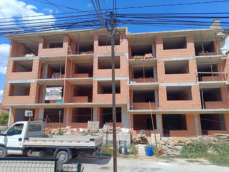 De vânzare  2 dormitoare Dobrici , Ciervenata prâst , 90 mp | 72760898 - imagine [8]