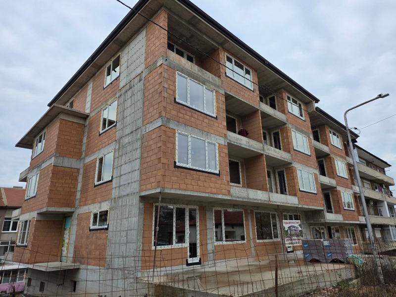 Продава 3-СТАЕН, гр. Добрич, Червената пръст, снимка 2 - Апартаменти - 47969384