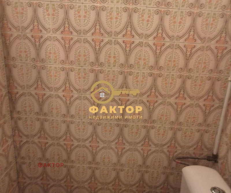 En venta  2 dormitorios Plovdiv , Jristo Smirnenski , 85 metros cuadrados | 60626365 - imagen [7]