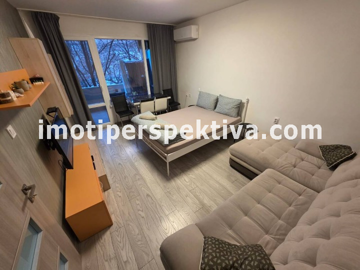 Продава 3-СТАЕН, гр. Пловдив, Център, снимка 2 - Апартаменти - 55815278