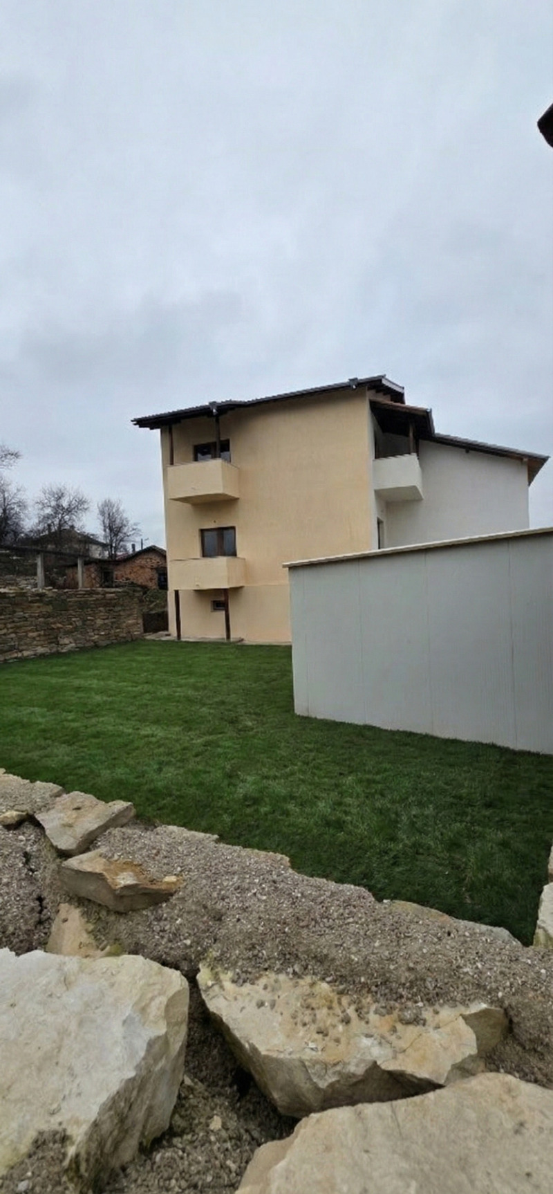 Продава КЪЩА, гр. Мездра, област Враца, снимка 2 - Къщи - 53287375