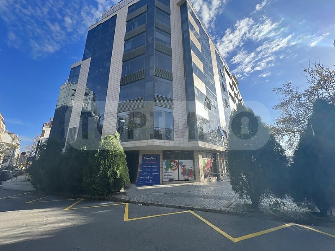 Продава ОФИС, гр. Варна, Операта