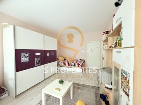 1 dormitor Levsci 1, Varna