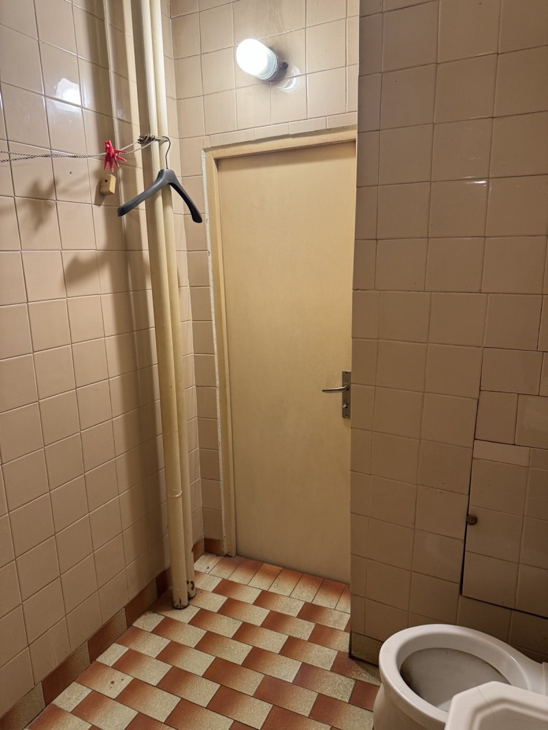 Продается  1 спальня Перник , Изток , 45 кв.м | 42191922 - изображение [6]