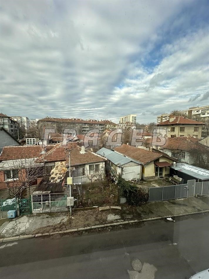 Продава  3-стаен град Русе , Хъшове , 104 кв.м | 41210658 - изображение [11]