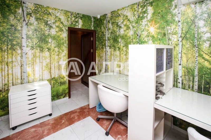 Продается  2 спальни София , Студентски град , 152 кв.м | 52679380 - изображение [17]
