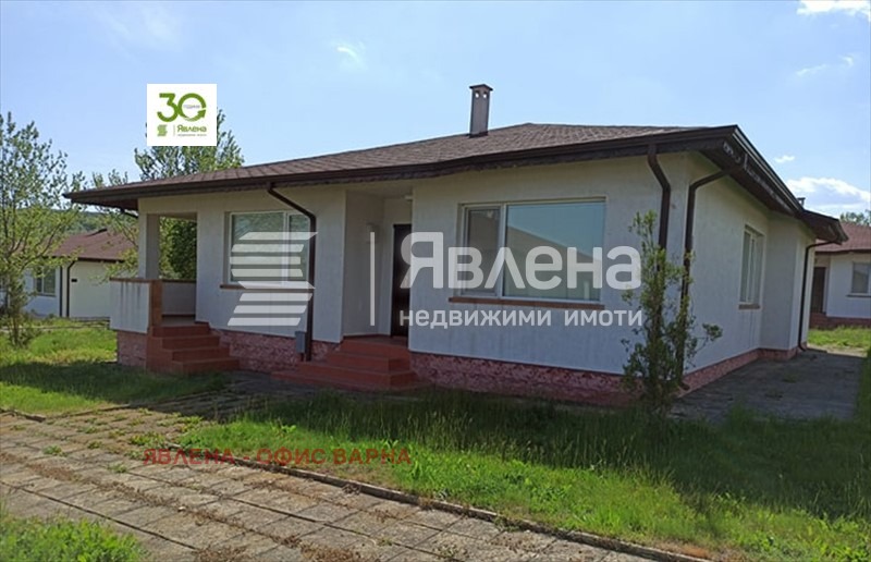 Продава КЪЩА, с. Юнец, област Варна, снимка 3 - Къщи - 53049033