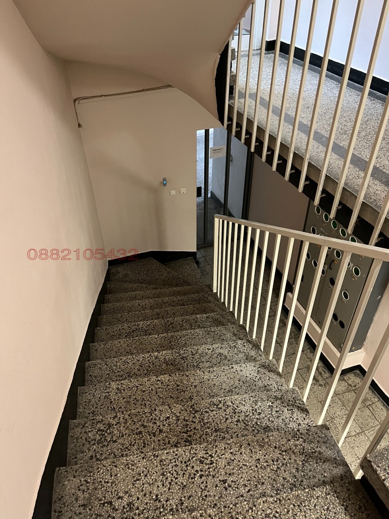 Продава ОФИС, гр. Пловдив, Център, снимка 4 - Офиси - 52929676