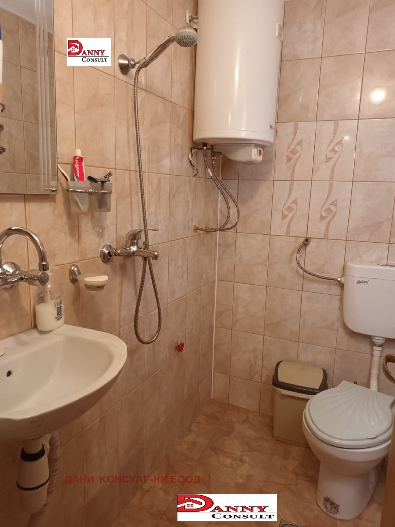 Продава КЪЩА, гр. Елена, област Велико Търново, снимка 13 - Къщи - 53247823