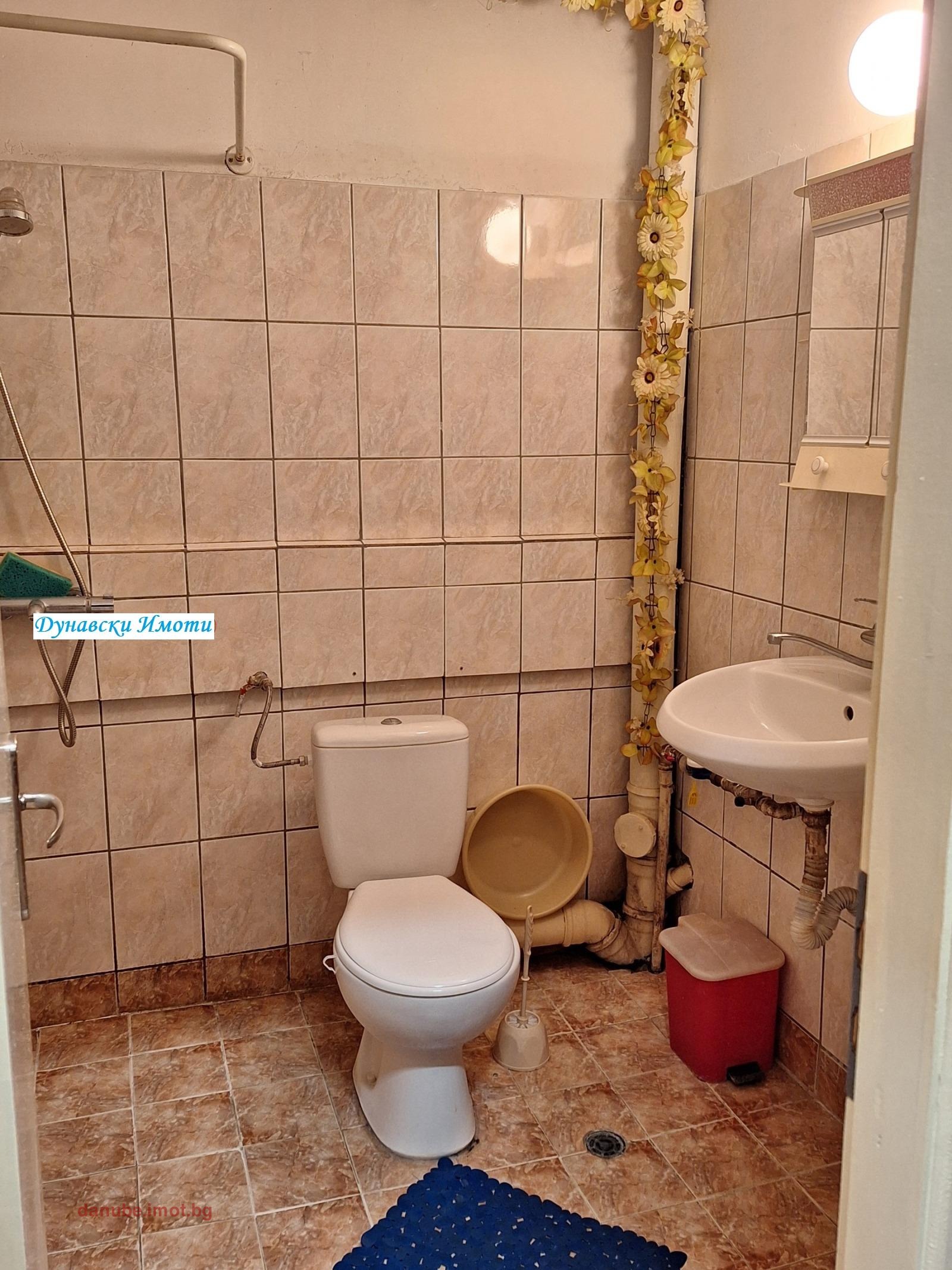 Продава 3-СТАЕН, гр. Русе, Родина 3, снимка 9 - Апартаменти - 55058658