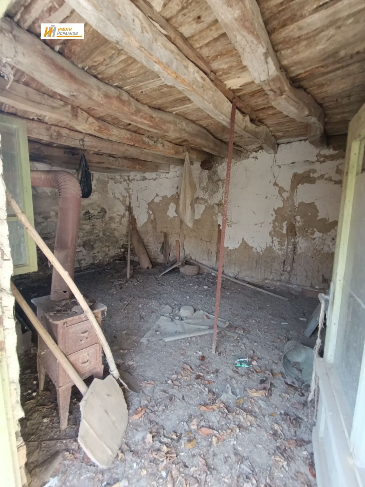 Продава КЪЩА, с. Дичин, област Велико Търново, снимка 6 - Къщи - 54027621