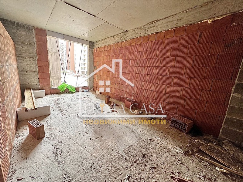Eladó  Stúdió Plovdiv , Juzsen , 40 négyzetméter | 76118518