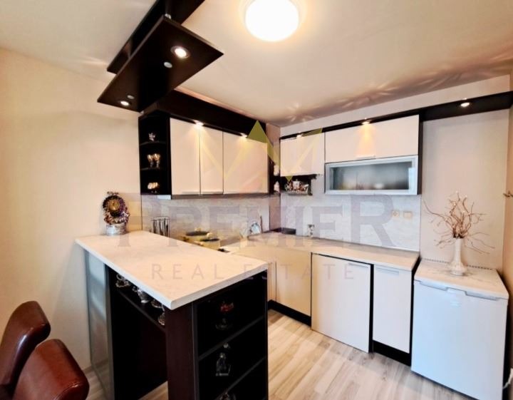 Te koop  1 slaapkamer Varna , k.k. Zlatni pjasatsi , 77 m² | 47079979 - afbeelding [3]
