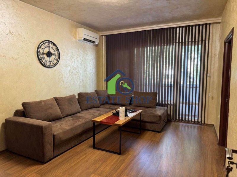 Te koop  2 slaapkamers Plovdiv , Tsentar , 68 m² | 76368944