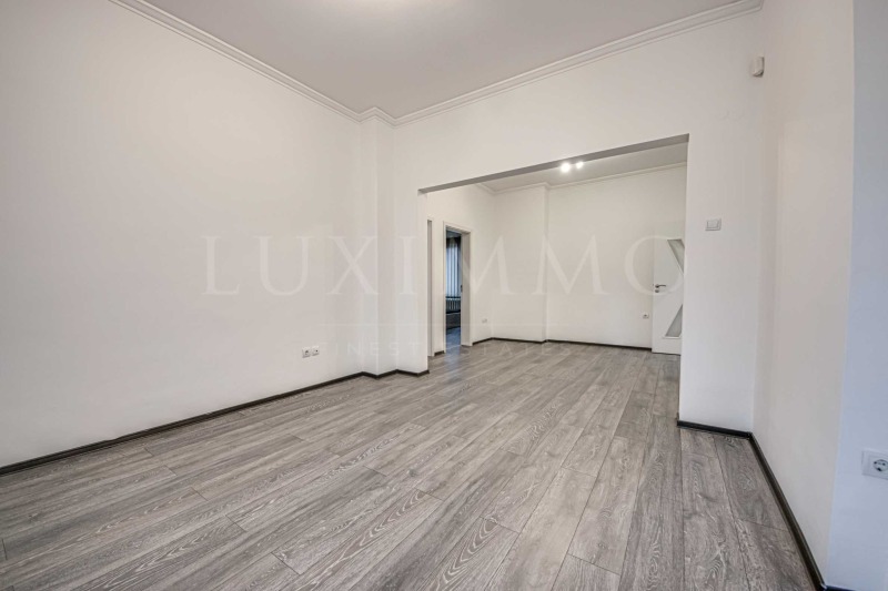 Продава ОФИС, гр. София, Център, снимка 5 - Офиси - 53030269