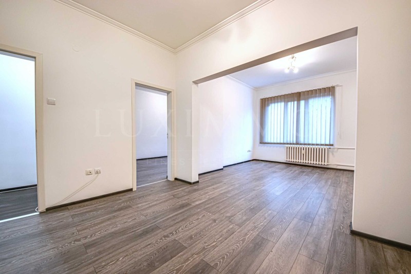 Продава ОФИС, гр. София, Център, снимка 4 - Офиси - 53030269