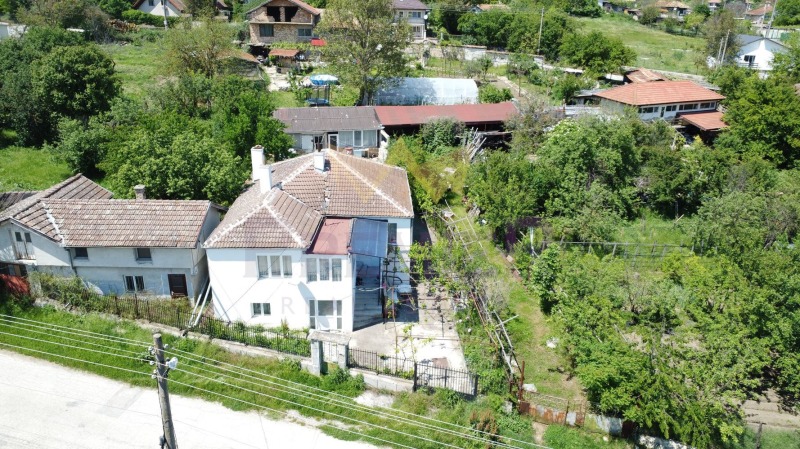 Satılık  Ev bölge Varna , Dolişe , 208 metrekare | 98021113 - görüntü [3]
