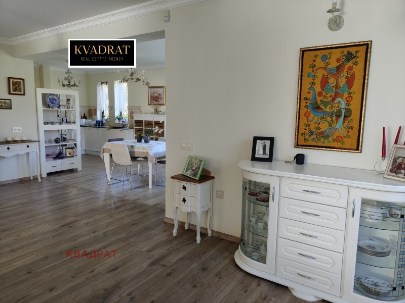 Продава КЪЩА, с. Приселци, област Варна, снимка 3 - Къщи - 53281824