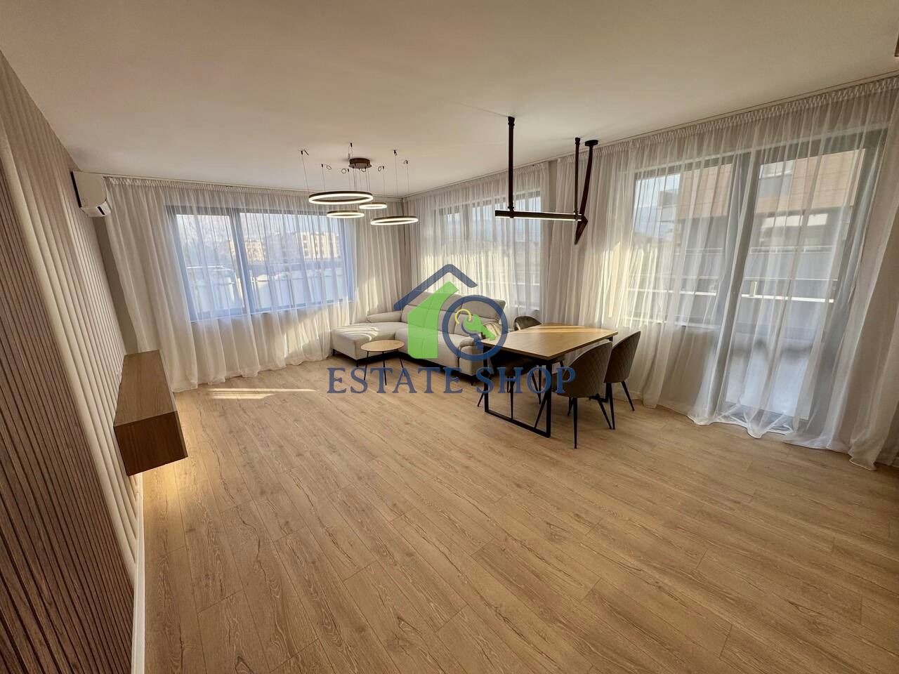 Продава 2-СТАЕН, гр. Пловдив, Остромила, снимка 2 - Апартаменти - 53993519