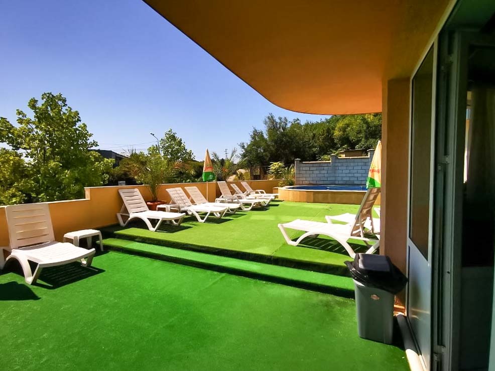 Продава ХОТЕЛ, гр. Балчик, област Добрич, снимка 10 - Хотели - 54311890