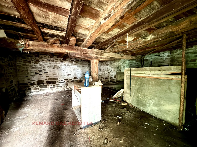 Продава КЪЩА, гр. Дебелец, област Велико Търново, снимка 14 - Къщи - 52873279