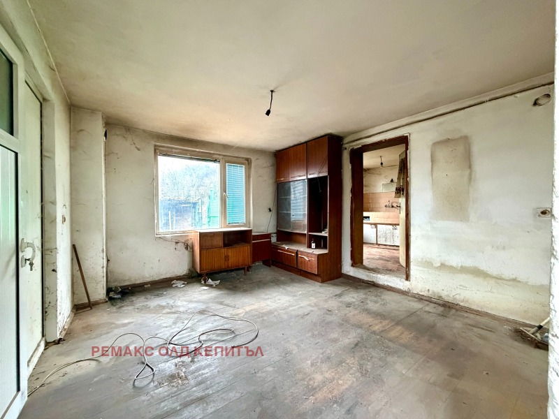 Продава КЪЩА, гр. Дебелец, област Велико Търново, снимка 6 - Къщи - 52873279