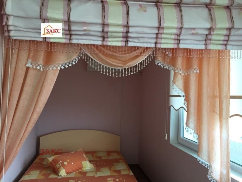 Продава КЪЩА, с. Папрат, област Кърджали, снимка 8 - Къщи - 56519487