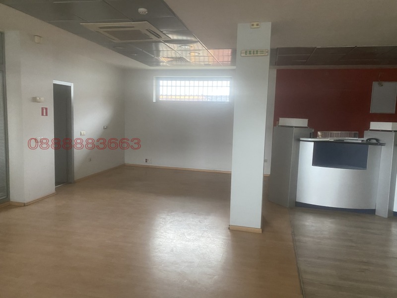 Продава МАГАЗИН, гр. Монтана, Идеален център, снимка 6 - Магазини - 52784215