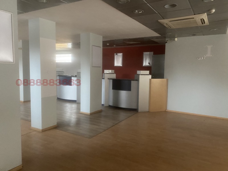 Продава МАГАЗИН, гр. Монтана, Идеален център, снимка 9 - Магазини - 52784215