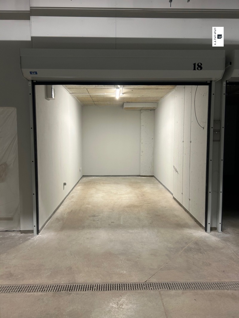 Продава ГАРАЖ, ПАРКОМЯСТО, гр. София, Зона Б-5