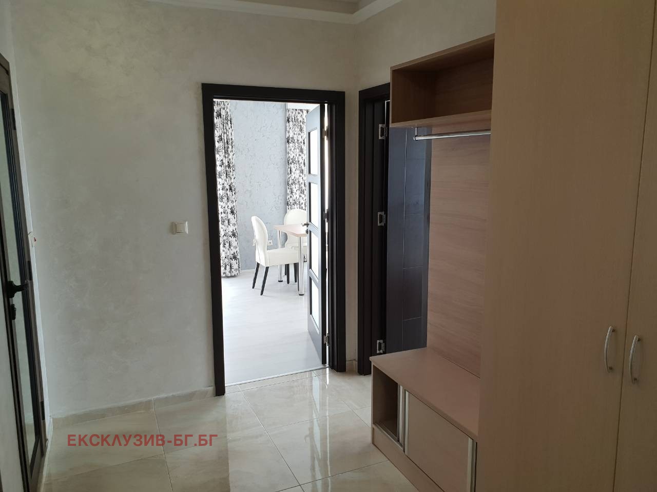 Продава 3-СТАЕН, гр. Шумен, Пазара, снимка 6 - Апартаменти - 55531407
