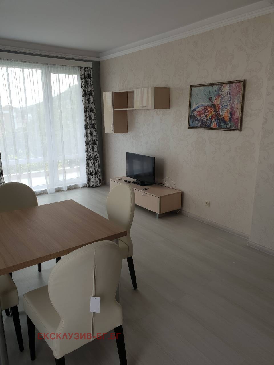 Продава 3-СТАЕН, гр. Шумен, Пазара, снимка 2 - Апартаменти - 55531407