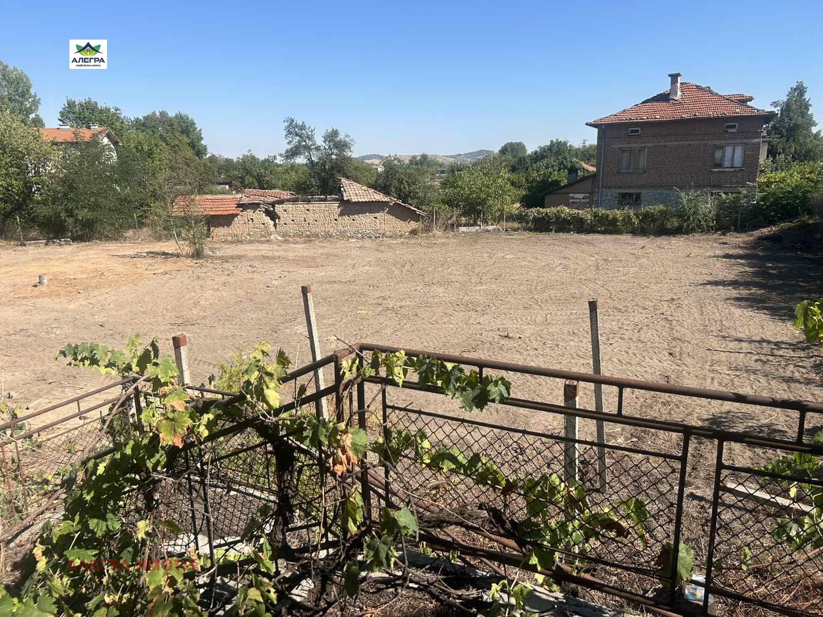 Продава КЪЩА, с. Виноградец, област Пазарджик, снимка 3 - Къщи - 56105568