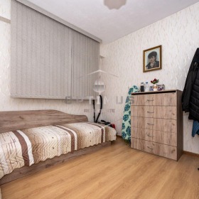 2 Schlafzimmer Kameniza 2, Plowdiw 1