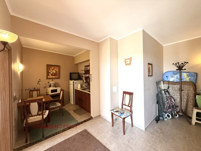 Продава 2-СТАЕН, гр. Поморие, област Бургас, снимка 2 - Апартаменти - 53535006