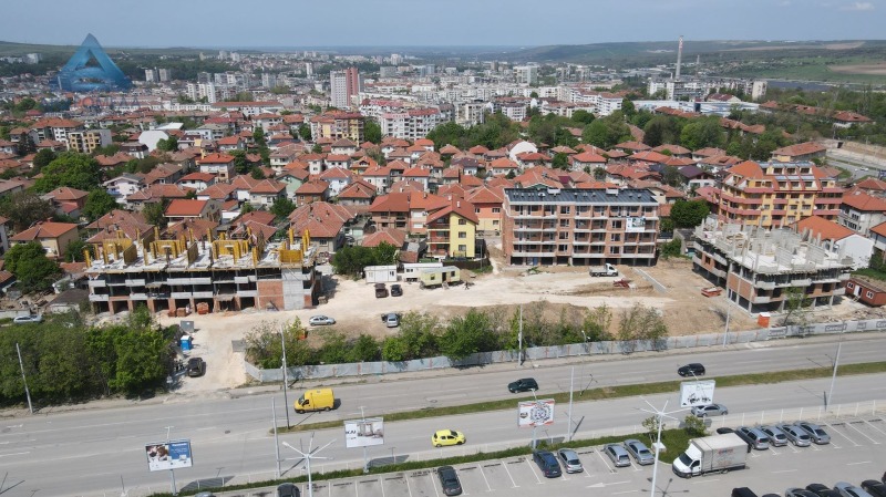 À venda  2 quartos Pleven , Chirok centar , 88 m² | 56601781 - imagem [2]