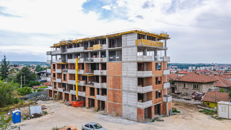 Продава  3-стаен, град Плевен, Широк център • 97 086 € • ID 38604170 — holmes.bg - [1] 