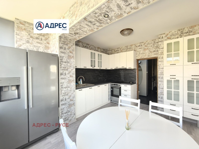 Продава 4-СТАЕН, гр. Русе, Център