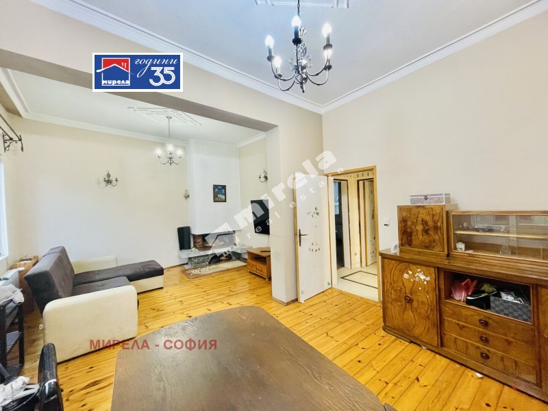 Продава 4-СТАЕН, гр. София, Карпузица, снимка 3 - Апартаменти - 53469531