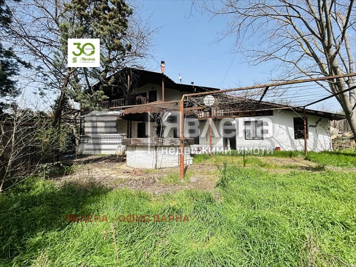 Продава КЪЩА, с. Езерово, област Варна, снимка 2 - Къщи - 48242486