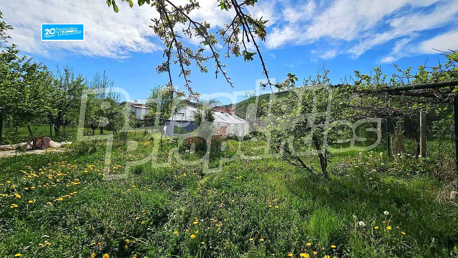 Продава КЪЩА, с. Радуил, област София област, снимка 2 - Къщи - 45478483